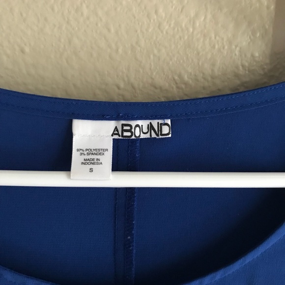 Blue High-Low Top - Picture 4 of 4